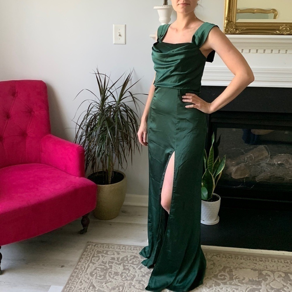 Showpo. Amethyst Green dress front split holidays bridesmaids size 8 Prom satin